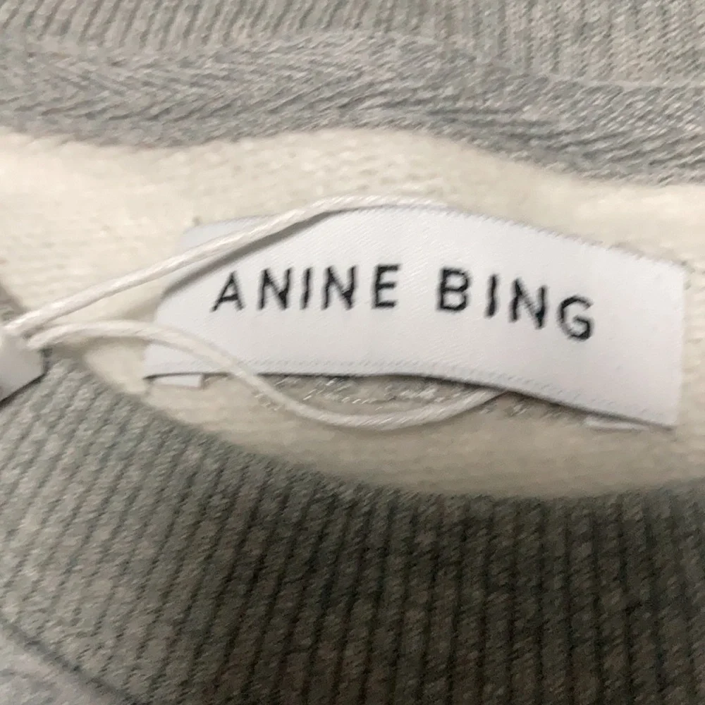 Women’s MILES Oversized sweatshirt Letterman size Large - Picture 4 of 6